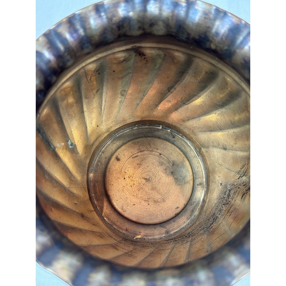 vtg copper planter bowl with rope and tassel detail Ruffled - Picture 3 of 9